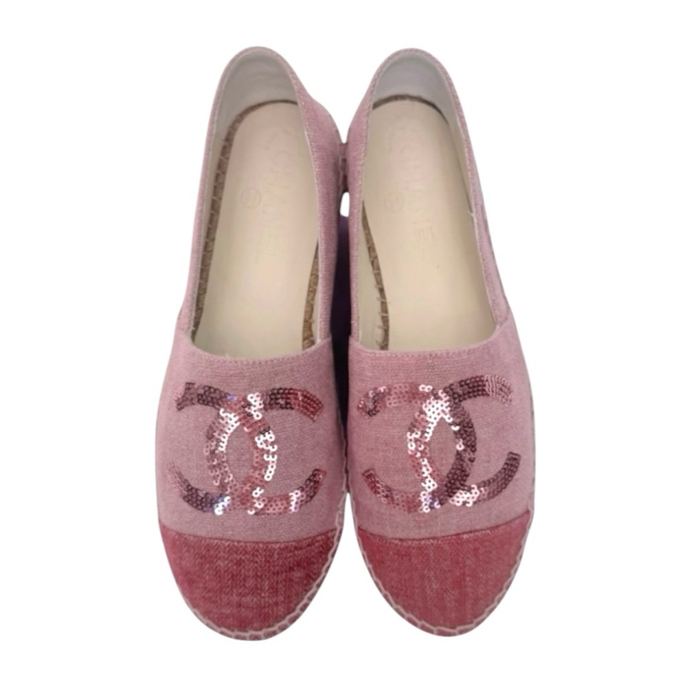 🆕💞CHANEL 2-Tone Pink Canvas & Sequin CC Logo Cap-Toe Espadrilles Flats • EU 37 - Picture 2 of 16